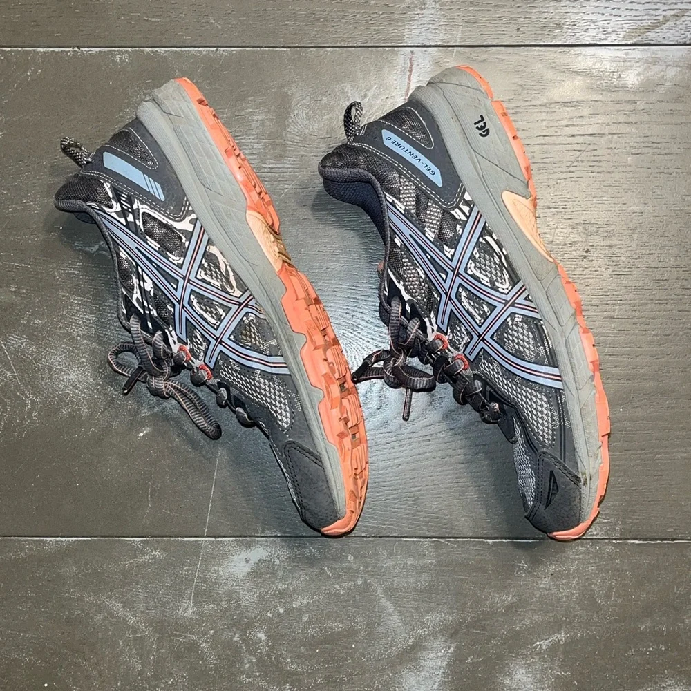 ASICS Gray Pink Peach Running Sneakers Tennis Shoes Ladies 7.5
